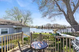 126 Ocean View Ave, Swansea, MA 02777 - Photo 28