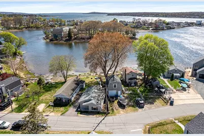 126 Ocean View Ave, Swansea, MA 02777 - Photo 30