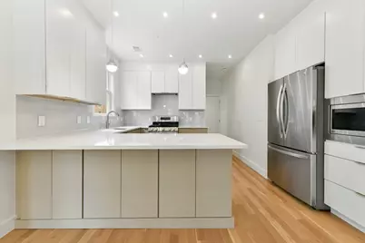 31 Magnolia Avenue #3, Cambridge, MA 02138 - Photo 2