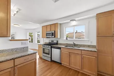 22 Martin #22, Medford, MA 02155 - Photo 4