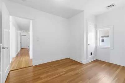 22 Martin #22, Medford, MA 02155 - Photo 8