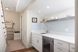 39 Charles St, Newton, MA 02466 - Photo 16