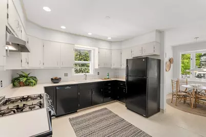 89 Beaumont Ave, Newton, MA 02460 - Photo 8