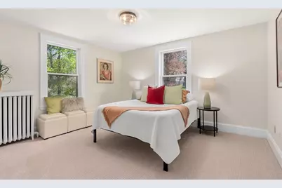 89 Beaumont Ave, Newton, MA 02460 - Photo 12