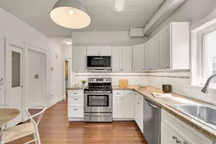 16 Sanford St, Melrose, MA 02176 - Photo 24