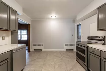 277 Valentine St, Fall River, MA 02720 - Photo 16