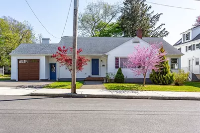 277 Valentine St, Fall River, MA 02720 - Photo 1