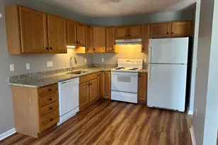 178 Middle St, Leominster, MA 01453 - Photo 4