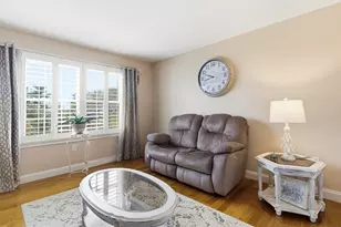 900 Lynnfield St, Lynnfield, MA 01940 - Photo 18