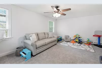 28 Saxon Rd, Worcester, MA 01602 - Photo 36