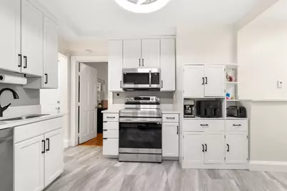 592 Trapelo Rd #1, Belmont, MA 02478 - Photo 8