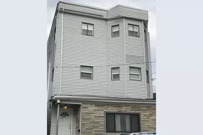 295 Shirley St #2, Winthrop, MA 02152 - Photo 2