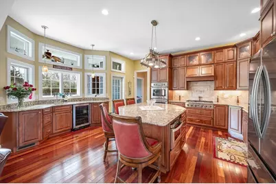 1030 North St, Tewksbury, MA 01876 - Photo 8