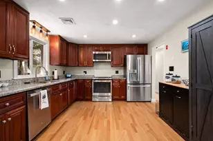 18 Aurele Cir, Reading, MA 01867 - Photo 10