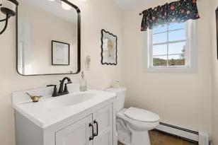 725 Waverly Rd, North Andover, MA 01845 - Photo 14