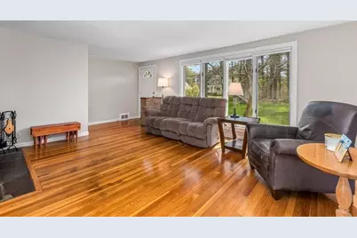 15 Cleveland St, Norfolk, MA 02056 - Photo 8