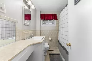 15 Cleveland St, Norfolk, MA 02056 - Photo 24