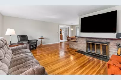 15 Cleveland St, Norfolk, MA 02056 - Photo 6