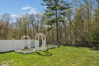 49 Brookmeadow Ln, Grafton, MA 01560 - Photo 34