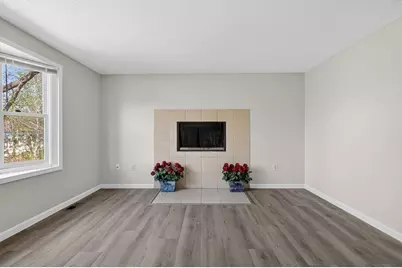 752 S Main St #752, Haverhill, MA 01835 - Photo 12