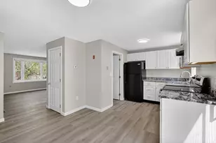 752 S Main St, Haverhill, MA 01835 - Photo 6