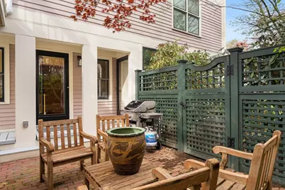 636 Green #636, Cambridge, MA 02139 - Photo 10