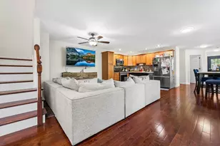 7 Mt Vernon St, Haverhill, MA 01830 - Photo 2