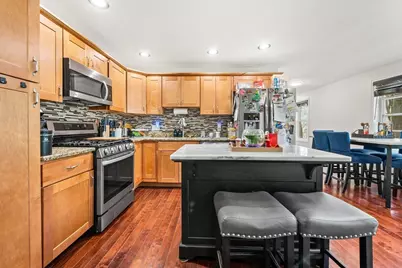 7 Mount Vernon St #7, Haverhill, MA 01830 - Photo 6