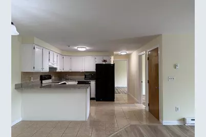 11 Hulbert Rd #13, Worcester, MA 01603 - Photo 6