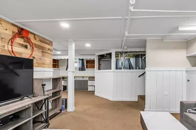19 Forest St, Haverhill, MA 01832 - Photo 24
