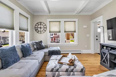 19 Forest St, Haverhill, MA 01832 - Photo 6