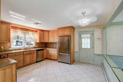 108 Parker Street, Fitchburg, MA 01420 - Photo 8