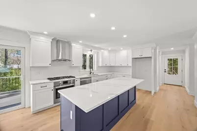 25 Lynn St, Marshfield, MA 02050 - Photo 8