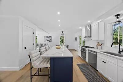 25 Lynn St, Marshfield, MA 02050 - Photo 4