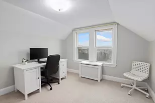 54 Edgecliff Rd, Watertown, MA 02472 - Photo 14