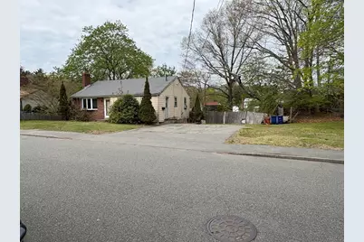 21 Kendall Ave, Braintree, MA 02184 - Photo 2