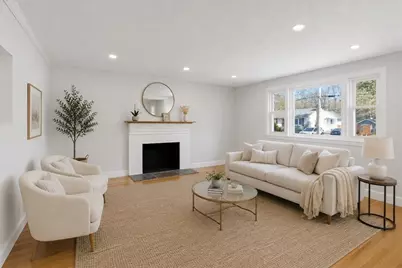 32 Essex Road, Sharon, MA 02067 - Photo 4