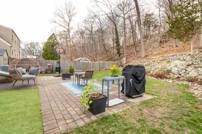 49 Brookside Rd, Braintree, MA 02184 - Photo 2