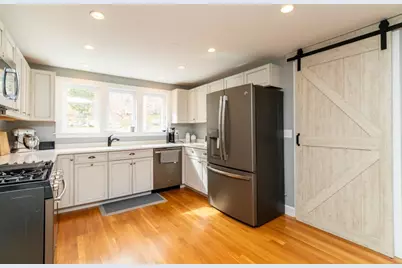 49 Brookside Rd, Braintree, MA 02184 - Photo 12