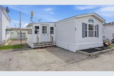 548 Kenyon Ave #42, Attleboro, MA 02703 - Photo 2