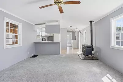 548 Kenyon Ave #42, Attleboro, MA 02703 - Photo 8