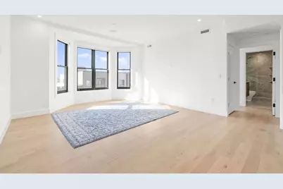 472 W Broadway #501, Boston, MA 02127 - Photo 2