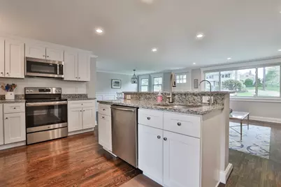 11 Gerry Rd, Lynnfield, MA 01940 - Photo 8