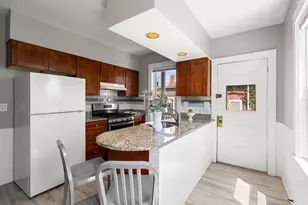 2 Thorndike St, Arlington, MA 02474 - Photo 10