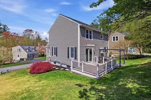 15 Jasmine Ct, Dracut, MA 01826 - Photo 36