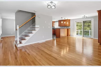 15 Jasmine Ct, Dracut, MA 01826 - Photo 12