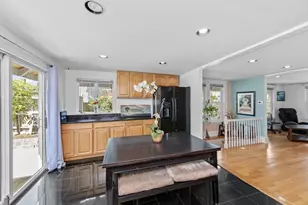 15 Murray Hill Rd, Medford, MA 02155 - Photo 8