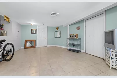 15 Murray Hill Rd, Medford, MA 02155 - Photo 24