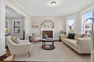 69 Bradfield Ave, Boston, MA 02131 - Photo 6