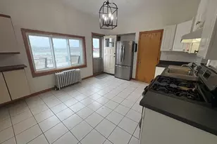 573 Shirley St, Winthrop, MA 02152 - Photo 2